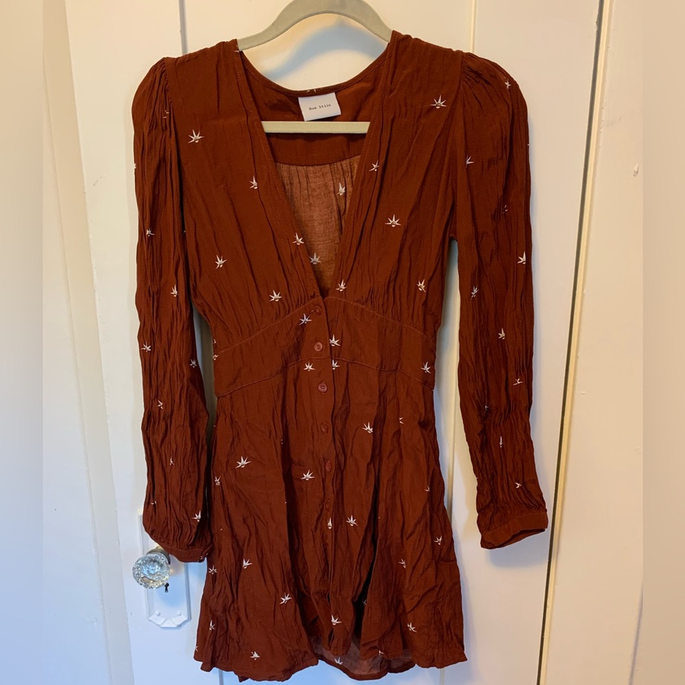 Rue Stiic Rust Colored Long Sleeve Dress